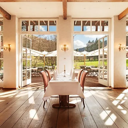Residenz Itterbach Couette-café *